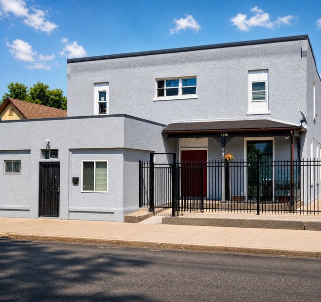 Building Photo - 1230 E Evans Ave