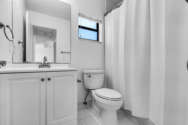 Building Photo - 15057 SW 32nd St