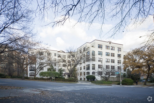 Primary Photo - Truman House