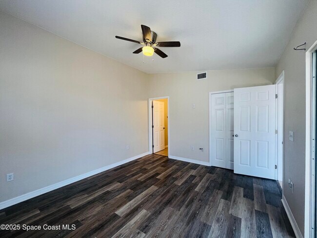 Building Photo - 1920 Quail Ridge Ct