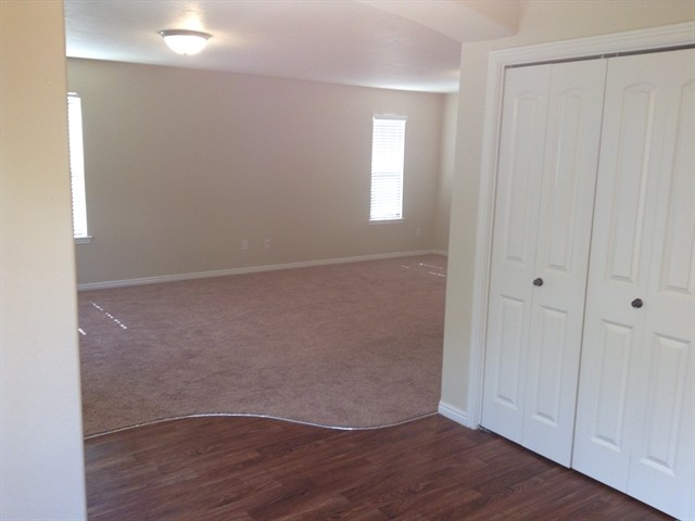 Building Photo - 10526 Doral Dr