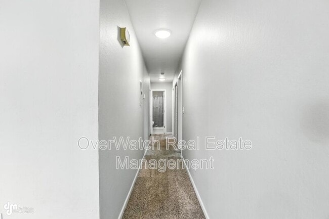 Building Photo - 8611 Augusta Cir
