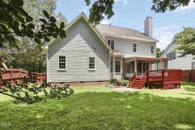 Building Photo - 301 Perry Creek Dr