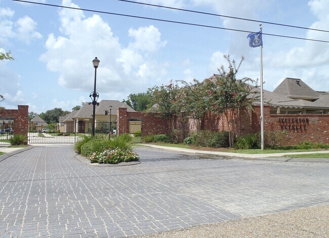 Building Photo - 5206 Lone Pine Ln