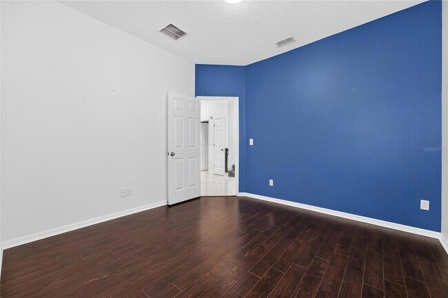 Building Photo - 2260 Pickford Cir