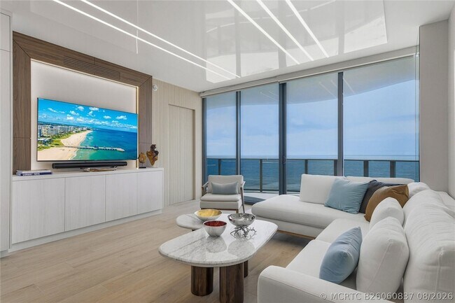 Building Photo - 900 N Ocean Blvd