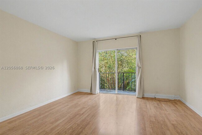 Building Photo - 6709 N Kendall Dr