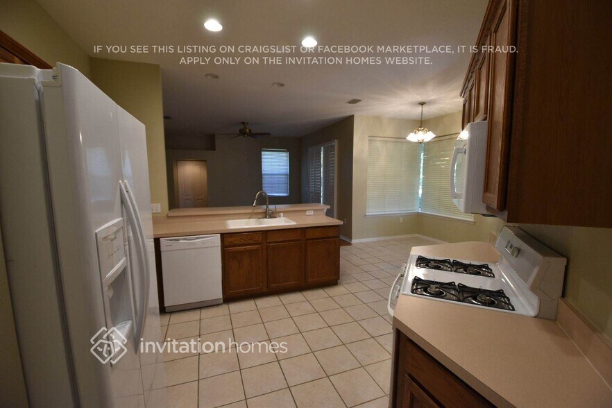 Building Photo - 11003 Star Rush Pl