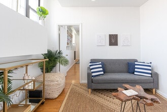 Building Photo - 458 W 52nd St