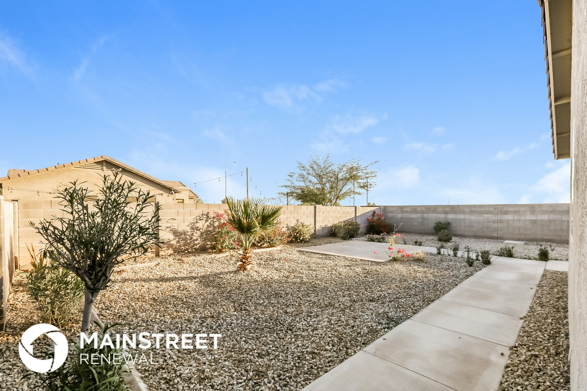 Building Photo - 9908 W Illini St