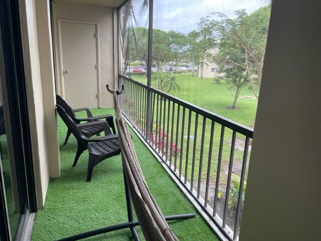 Building Photo - 5160 Las Verdes Cir