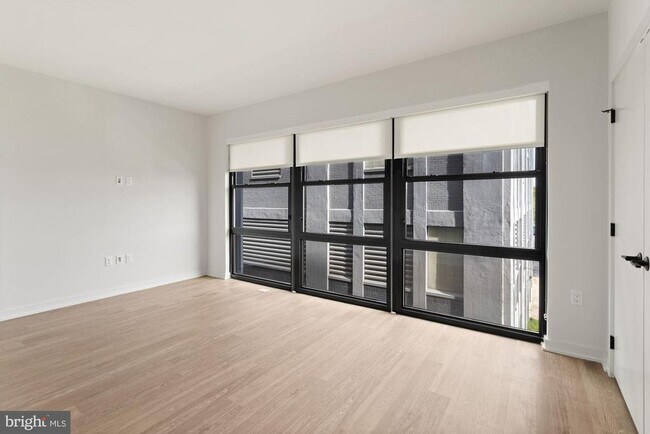 Building Photo - 1625 Eckington Pl NE