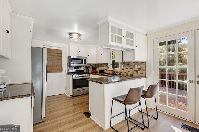 Building Photo - 920 Vfw Dr