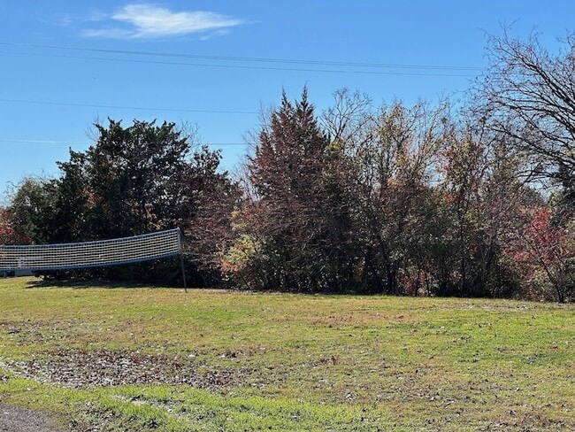 Building Photo - 7119 Dalewood Ln