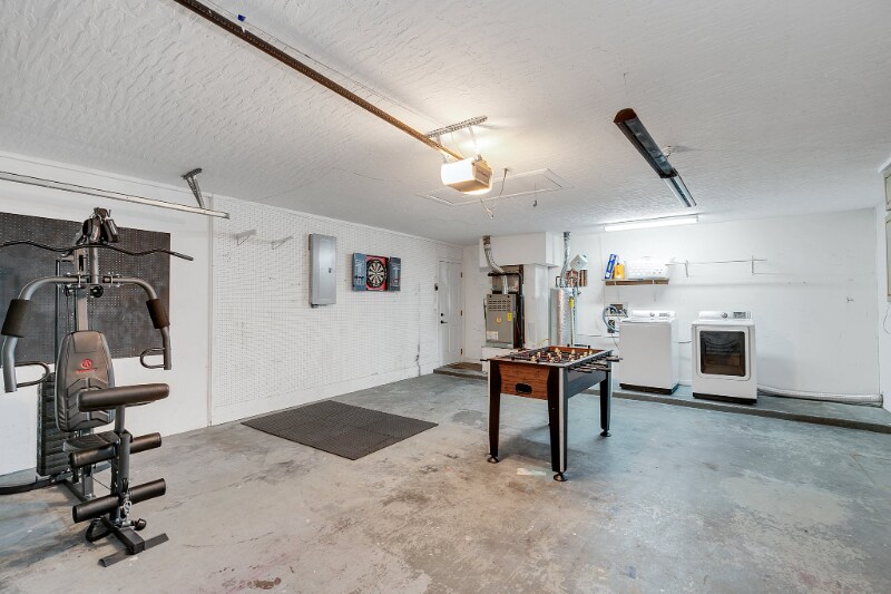 Building Photo - 2445 Keiser Ct