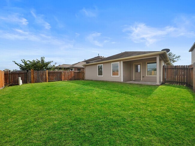 Building Photo - 21354 Beacon Springs Lane