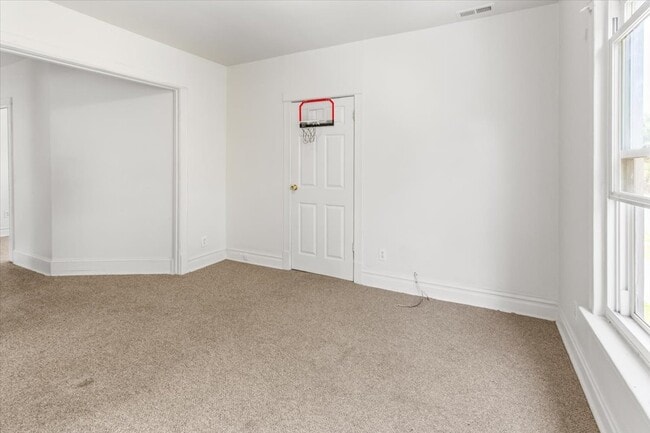 Building Photo - 257 W 109th Pl