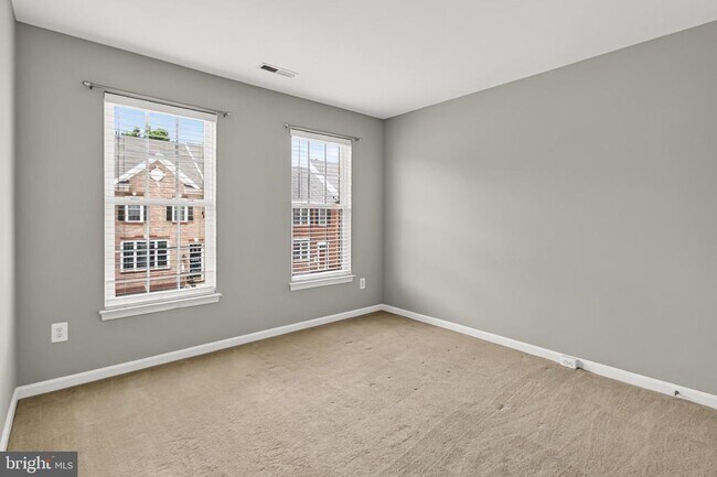 Building Photo - 21776 Ladyslipper Sq