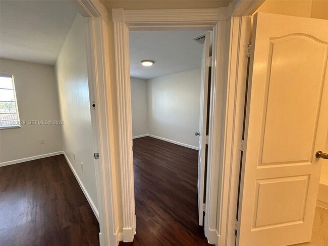 Building Photo - 9204 SW 167th Pl