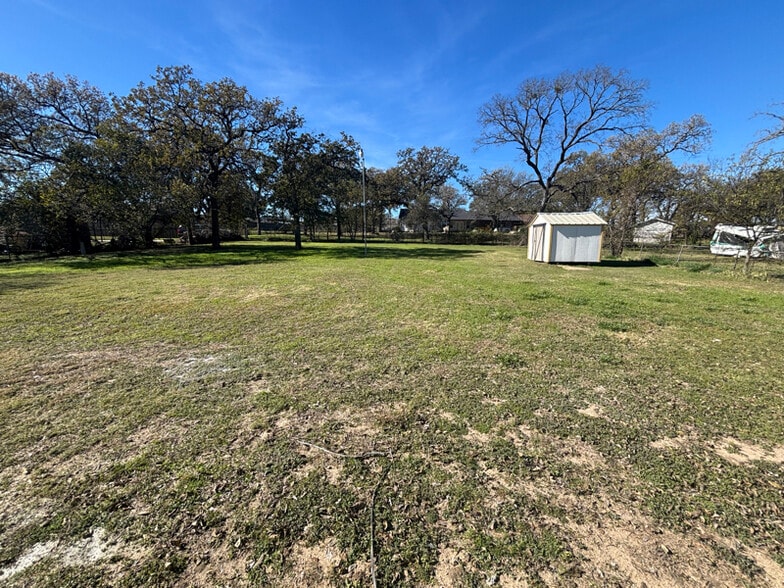 Building Photo - 1931 Post Oak Dr