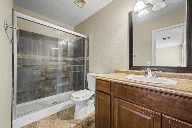 Building Photo - 33856 N Cherry Creek Rd