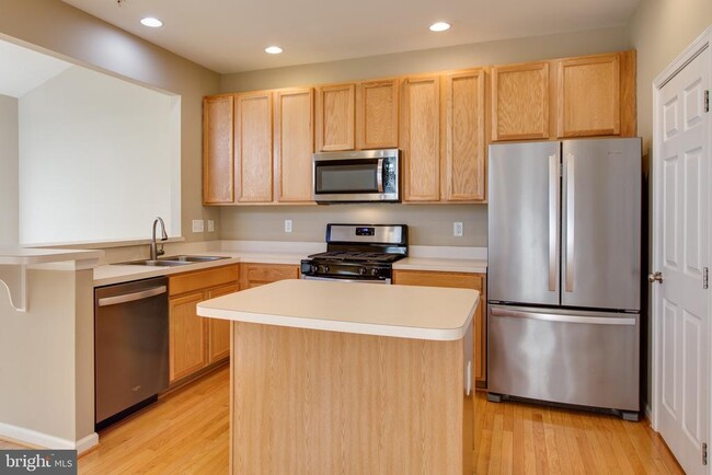 Building Photo - 7543 Maidenhead Dr