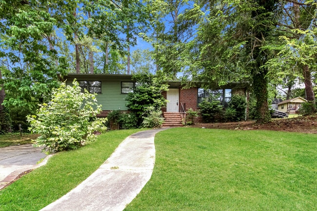 Primary Photo - 712 Arrow Rd