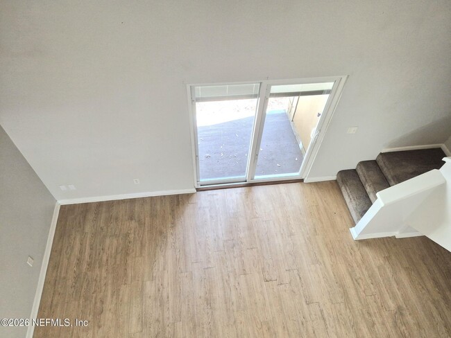 Building Photo - 8473 Pineverde Ln