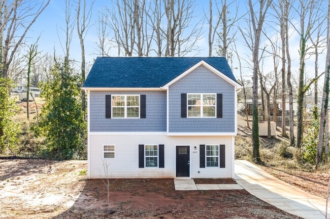 Building Photo - 608 E Texas Ave