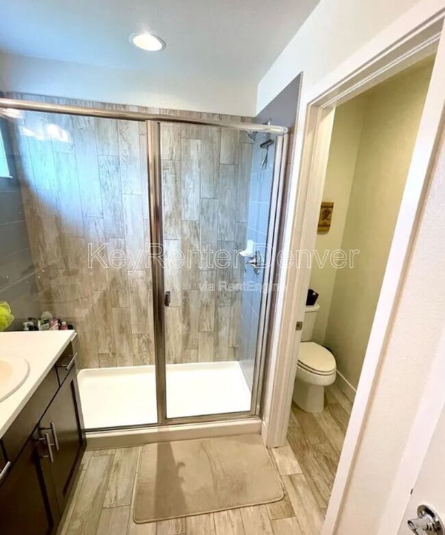 Building Photo - 8991 Yates Dr