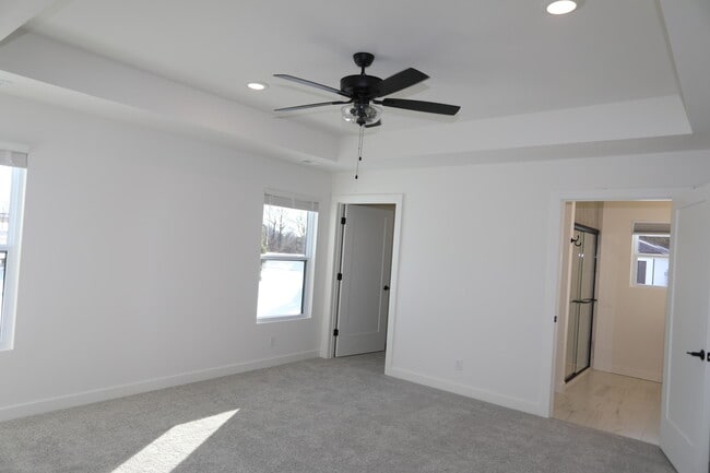 Building Photo - 4400 Royal County Rd