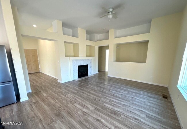 Building Photo - 5380 Twin Creeks Dr