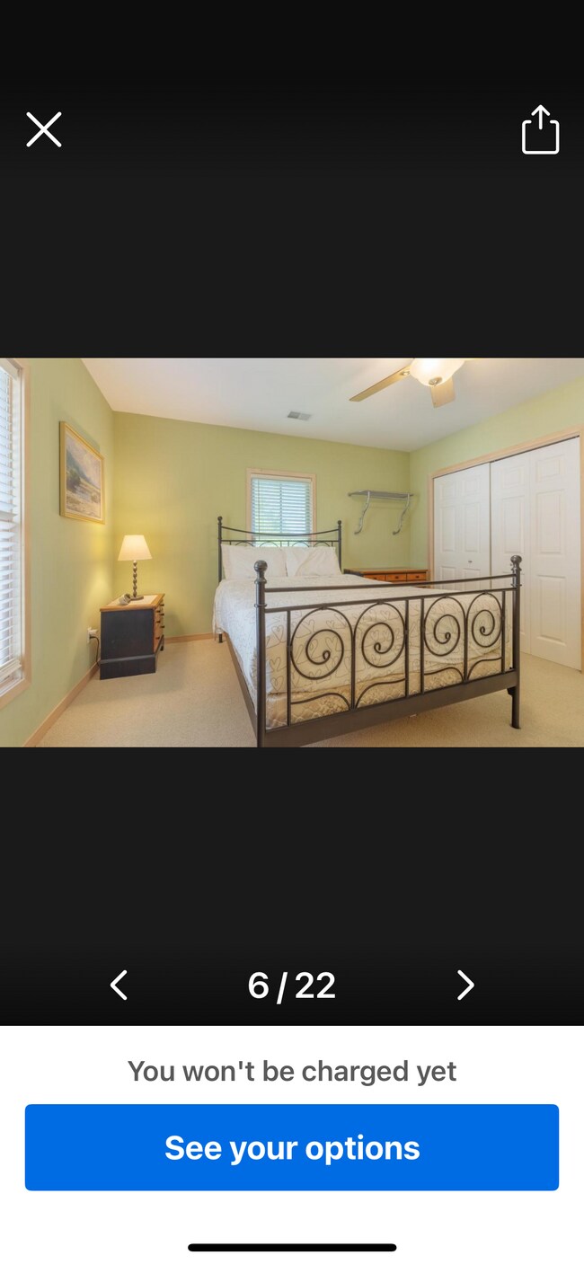 Building Photo - 98 W Center St