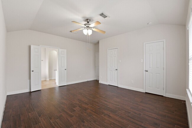 Building Photo - 31039 Sundance Woods Ct