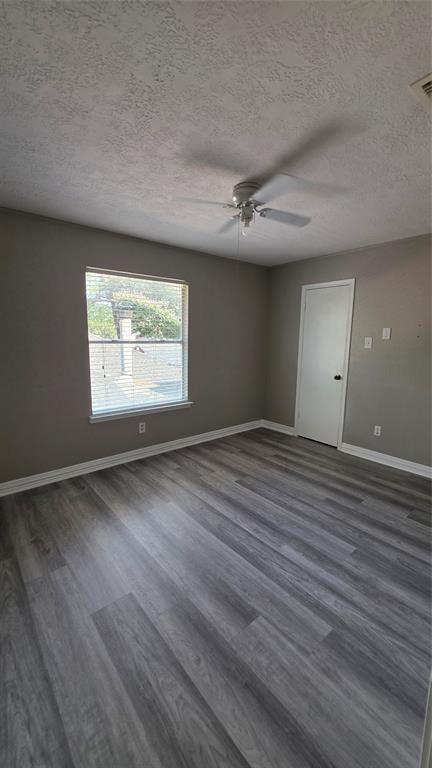 Building Photo - 16403 Salinas Ln