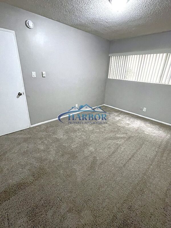 Building Photo - 822 S Leland St