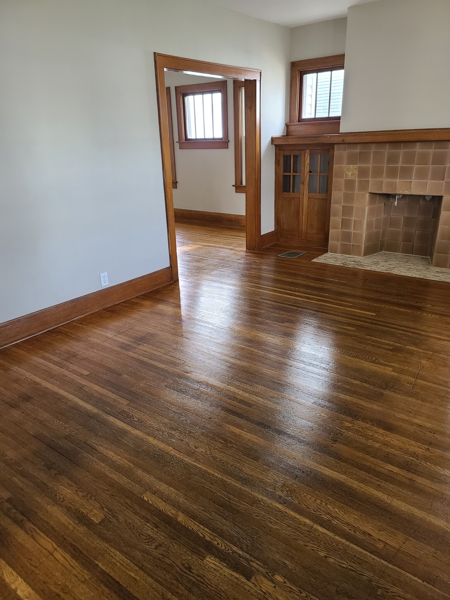 Building Photo - 111 Haldy Ave