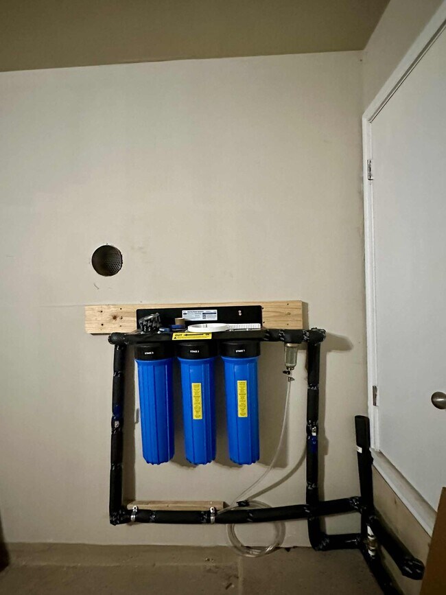 Building Photo - 3305 Etheredge Dr