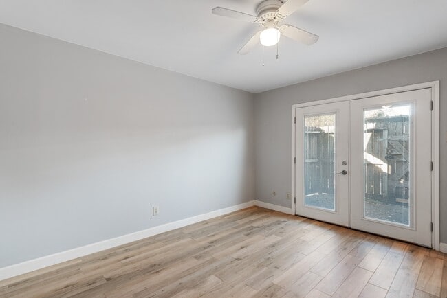 Building Photo - 9029 Gaylord Dr