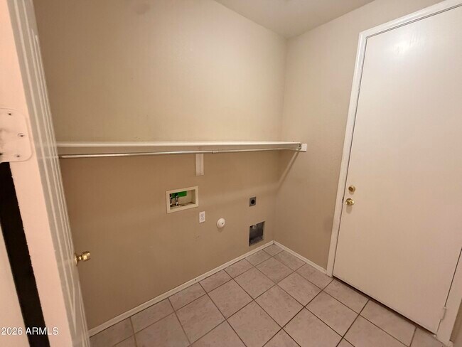 Building Photo - 9817 W Las Palmaritas Dr