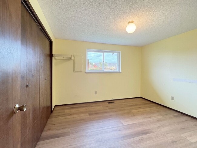 Building Photo - 41 McLaughlin Rd