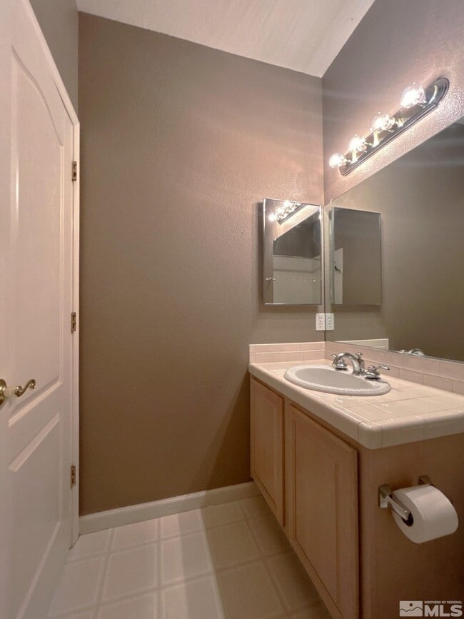 Building Photo - 6705 Cinnamon Dr