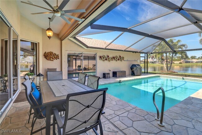 Primary Photo - 1466 Vintage Ln