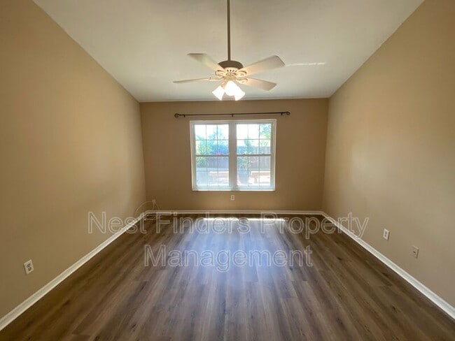 Building Photo - 11866 Ashbrook Cir N