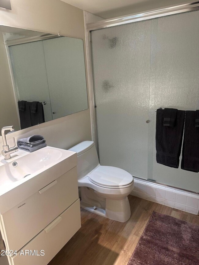 Building Photo - 7625 E Camelback Rd