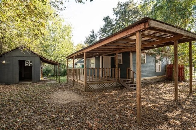 Building Photo - 201 S Cleveland St