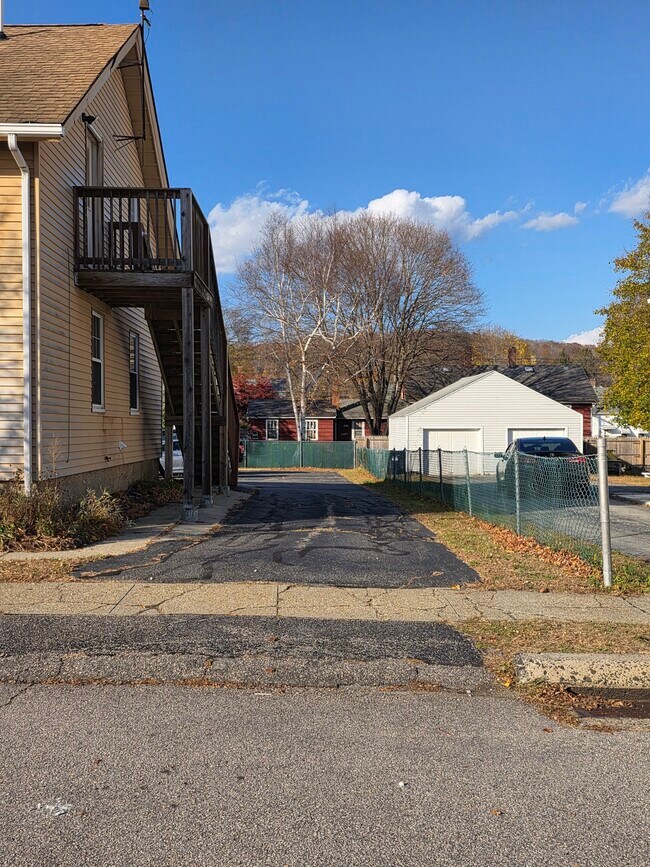 Building Photo - 12 S A St