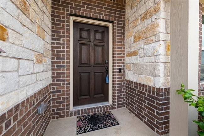 Building Photo - 5813 Arbia Ln