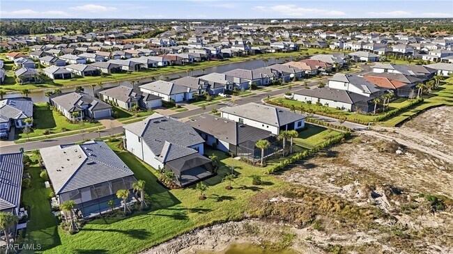 Building Photo - 1954 Fresno Ave