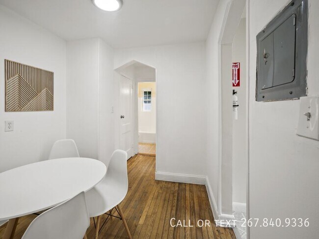 Building Photo - 30 Danbury St SE